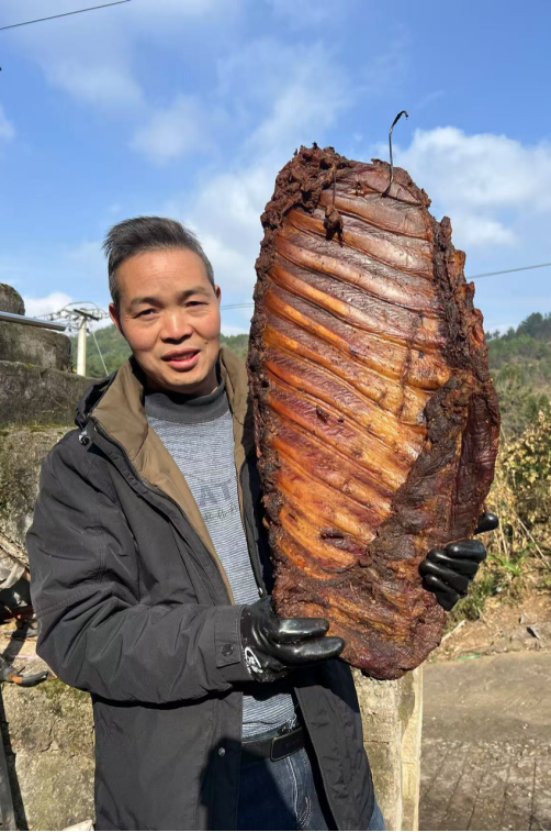 村播助农的生动实践——蒋明贵的电商助农之路